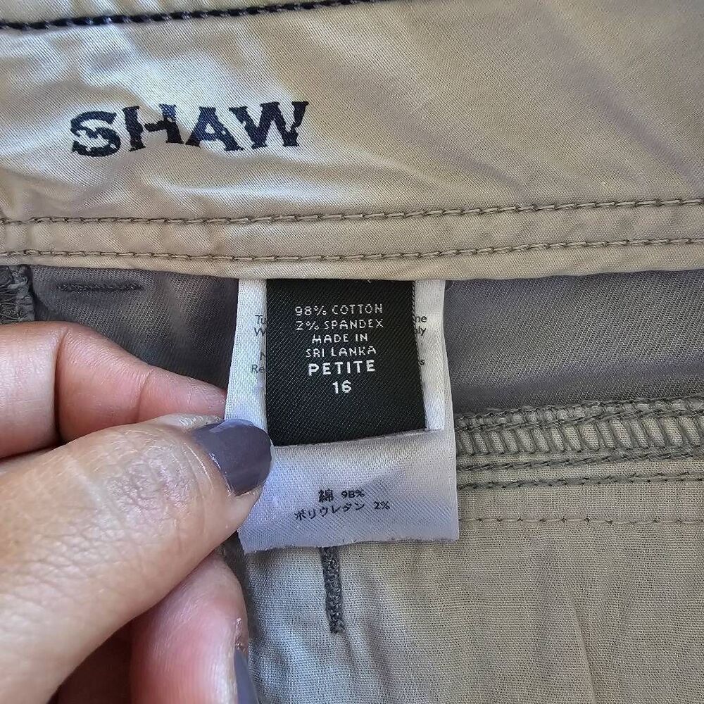 Eddie Bauer womens Sz 16P light gray capri pants - Picture 8 of 8